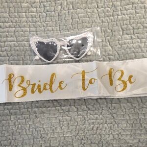Sash, Robe and Sunglasses Set - Gold and White